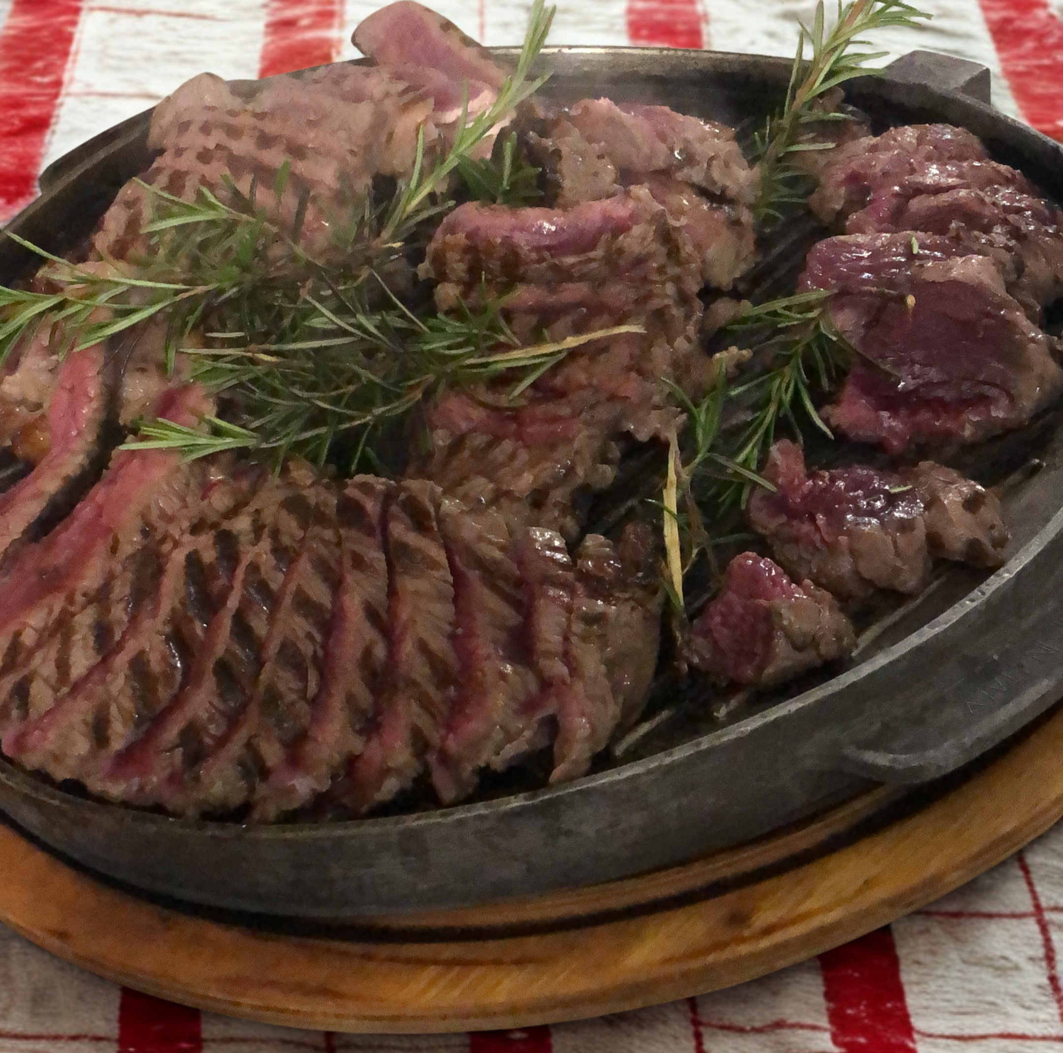 Cassetta mista di carne bovina 10 Kg - RITIRO IN CASCINA SOLO IL 5 e 6 DICEMBRE