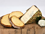 Carica l&#39;immagine nel visualizzatore di Gallery, Gorgonzola dolce d.o.p.

